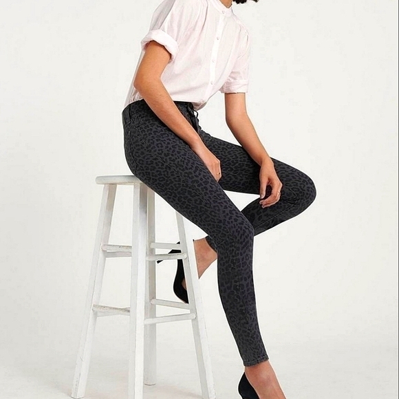 Lucky Brand Charlie Skinny Leopard Jeans - Picture 1 of 13